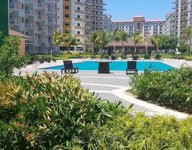 Field Residences Near Airport